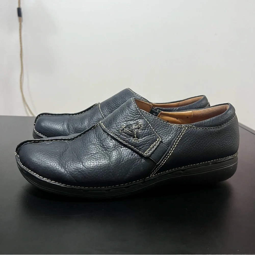 Born WoMen's Leather Casual Slip-On Loafers - Dark Blue 10